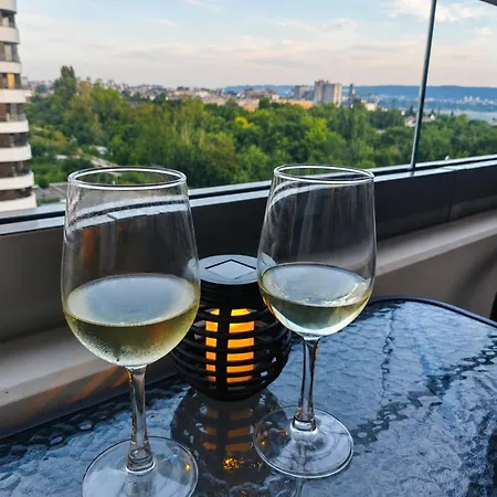 Pool View Апартаменти Варна